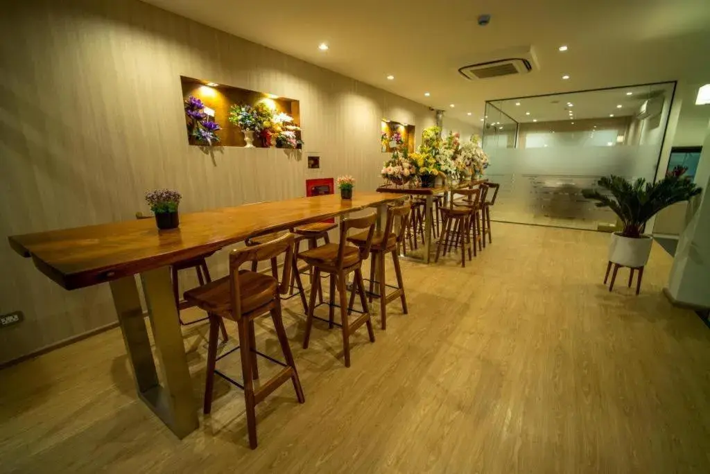 The Three Hat Yai The Three Hat Yai