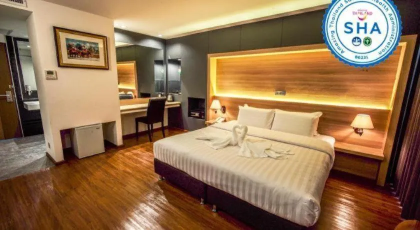 Bed in The Three Hat Yai