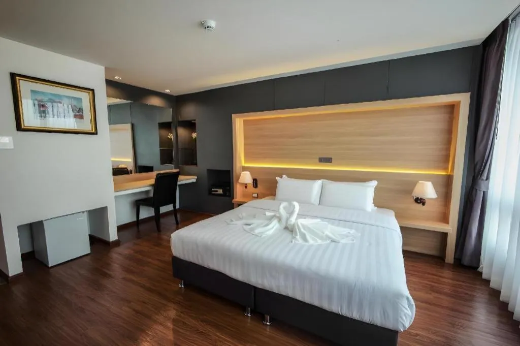 Bed in The Three Hat Yai