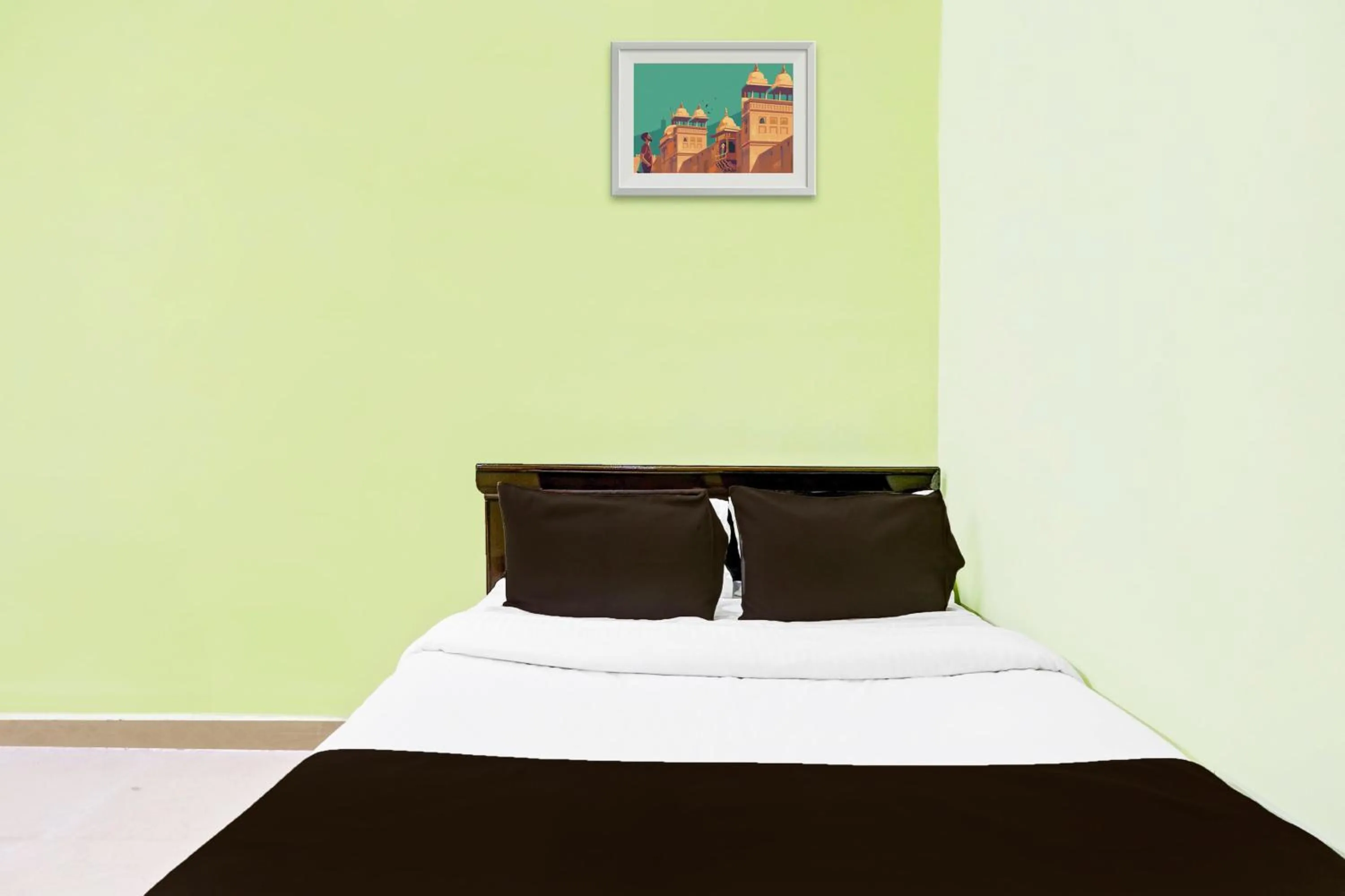 Bedroom, Bed in Hotel O PLAZA HOTEL