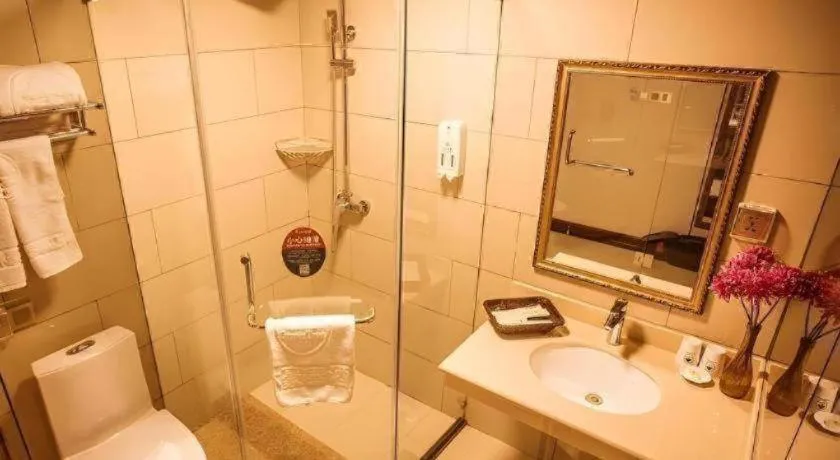 GreenTree Inn Xi'an Yanta District Dayanta Furongyuan Hotel