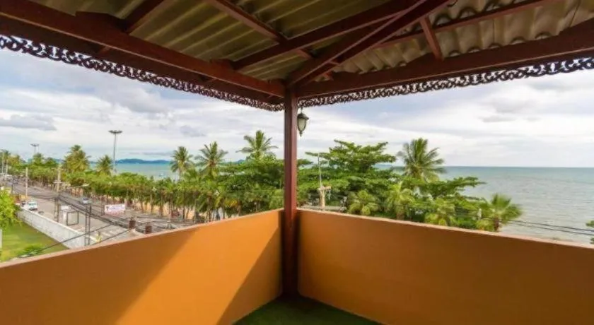 Marina Jomtien Beach