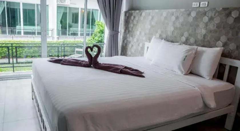 Bed in Kosit One Hotel Bed in Kosit One Hotel