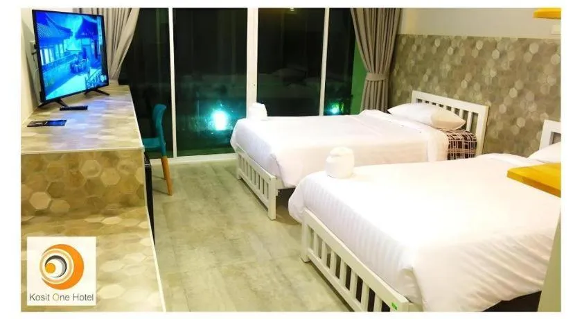 Bed in Kosit One Hotel