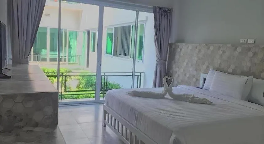 Bed in Kosit One Hotel