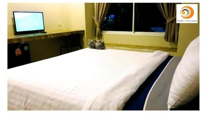 Bed in Kosit One Hotel