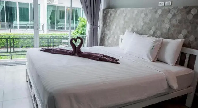 Bed in Kosit One Hotel Bed in Kosit One Hotel