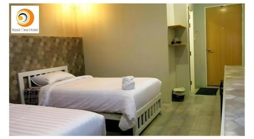 Bed in Kosit One Hotel