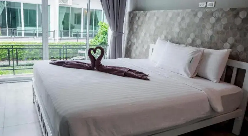 Bed in Kosit One Hotel Bed in Kosit One Hotel