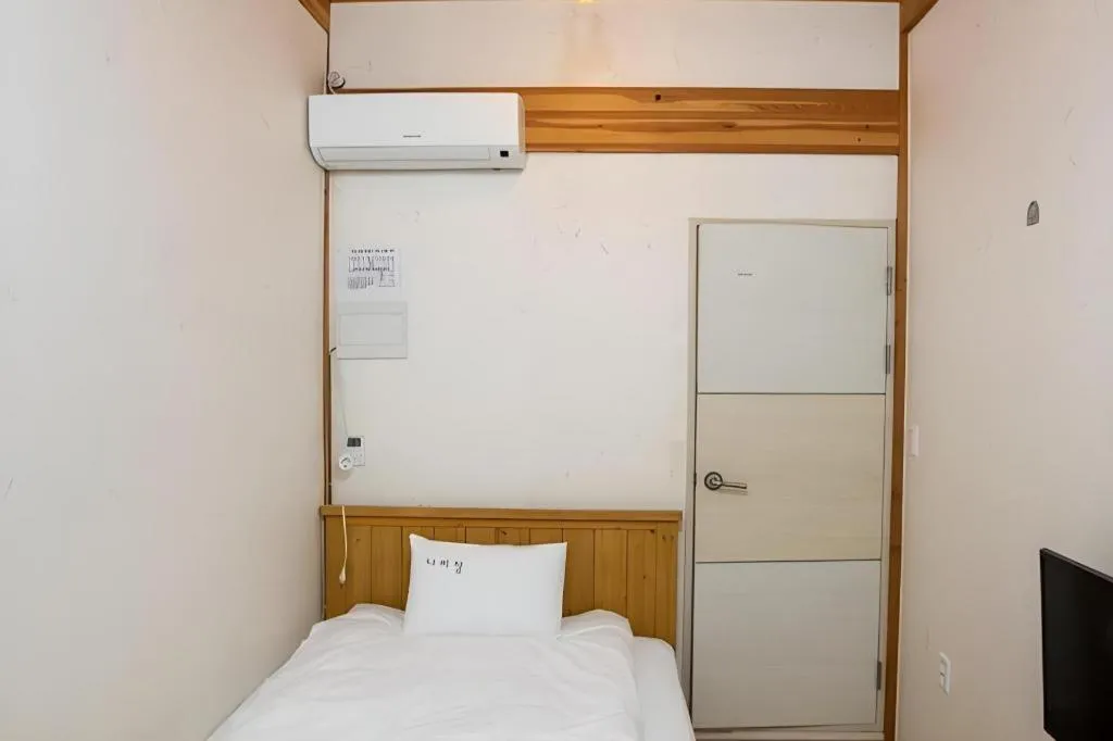 Bed in Nabijam Hanok Hotel