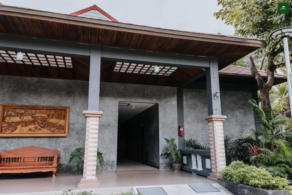 Pingview Villa Resort