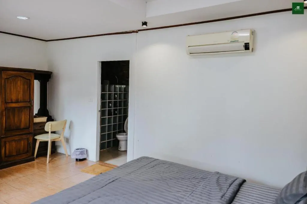 Bed in Pingview Villa Resort