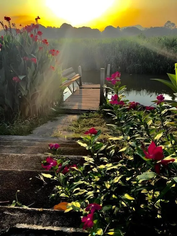 Pingview Villa Resort