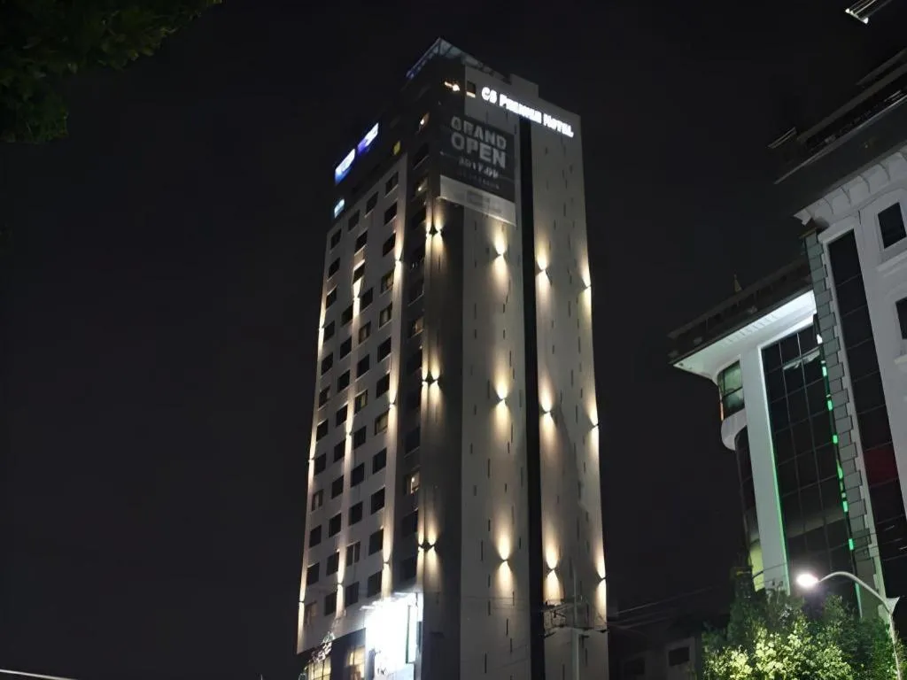 CS Premier Hotel