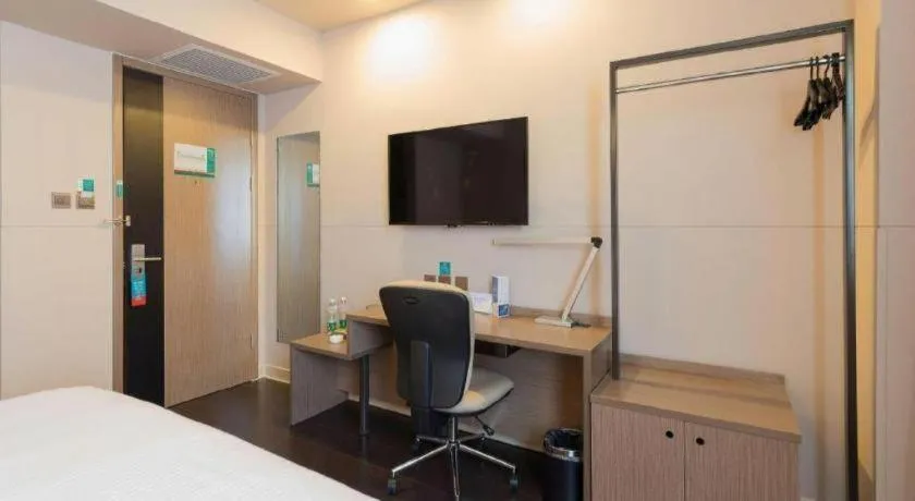 Bed in Jinjiang Inn Select Shenyang Tawan Xingshun Night Market Metro Station