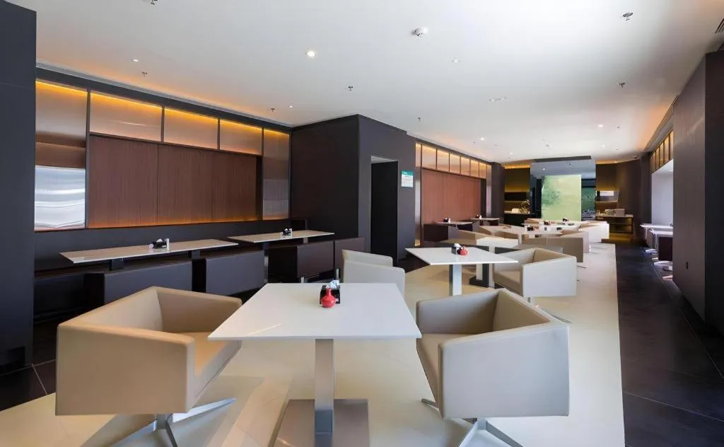 Jinjiang Inn Select Shenyang Tawan Xingshun Night Market Metro Station