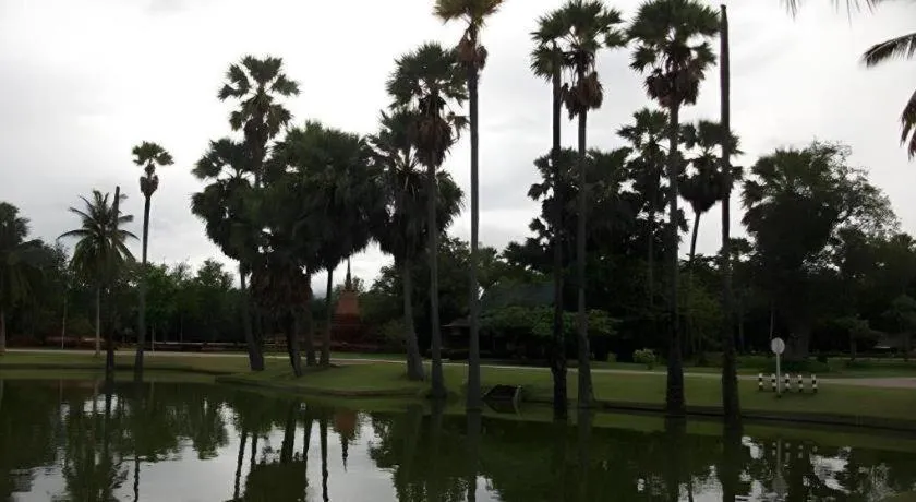 Wake Up at Muang Kao Boutique Hotel