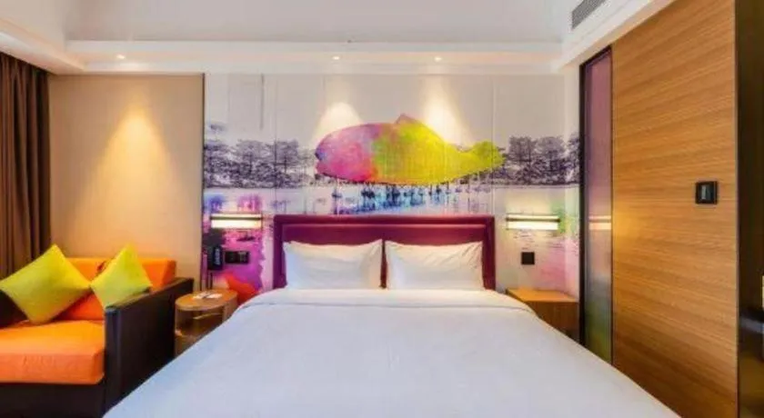 Bed in Hampton by Hilton Shunde Longjiang