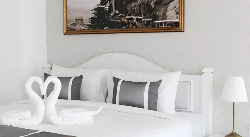 Bed in B2 Hua Hin Premier Hotel