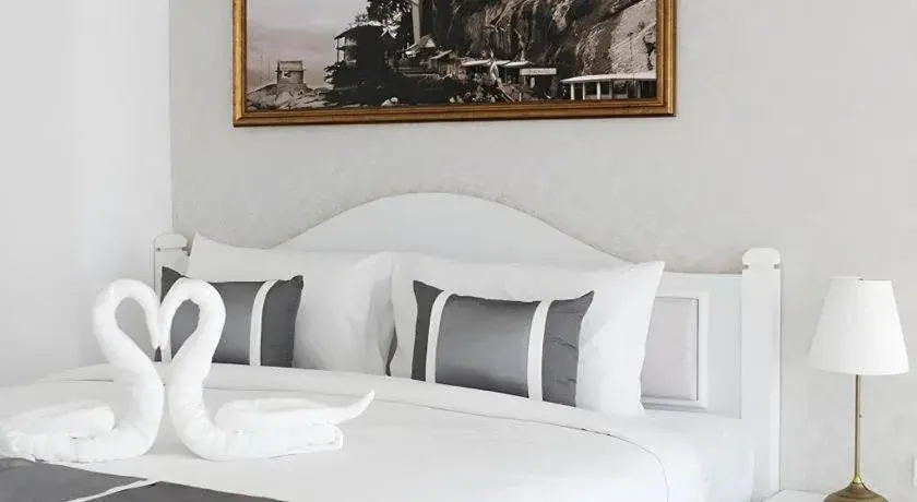 Bed in B2 Hua Hin Premier Hotel Bed in B2 Hua Hin Premier Hotel