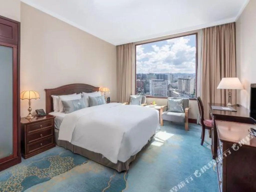 Bed in Horizon Hotel