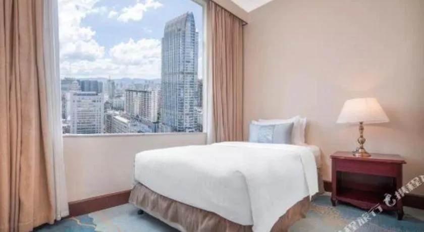 Bed in Horizon Hotel