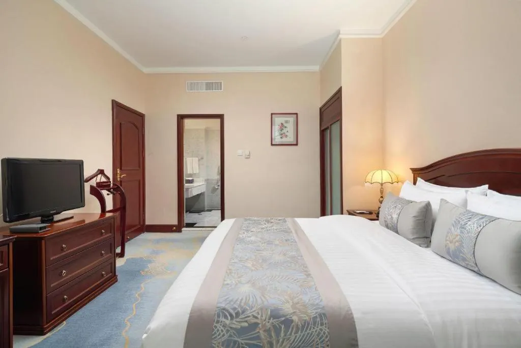 Bed in Horizon Hotel