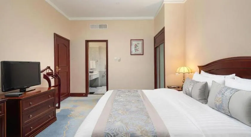 Bed in Horizon Hotel