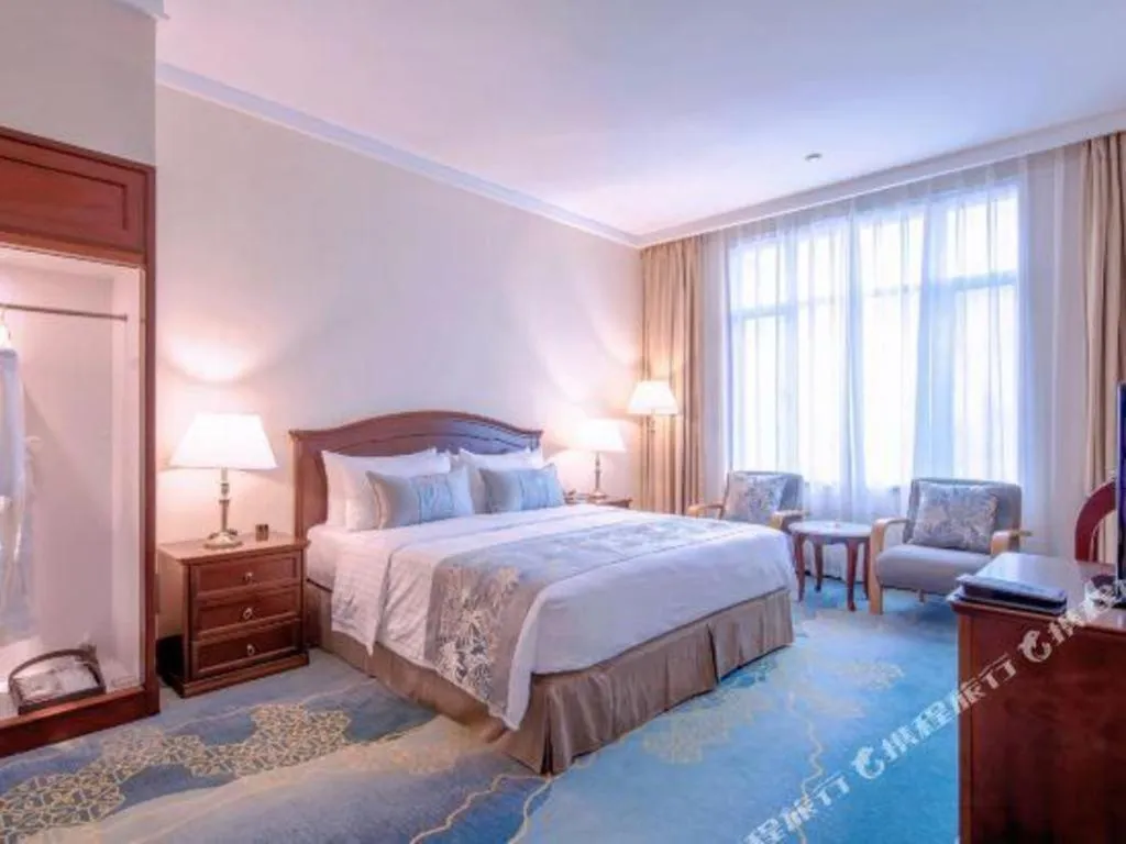 Bed in Horizon Hotel