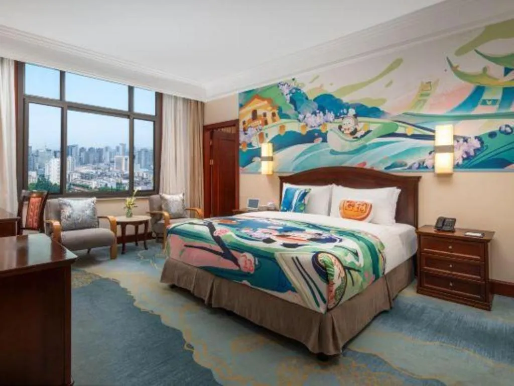 Bed in Horizon Hotel