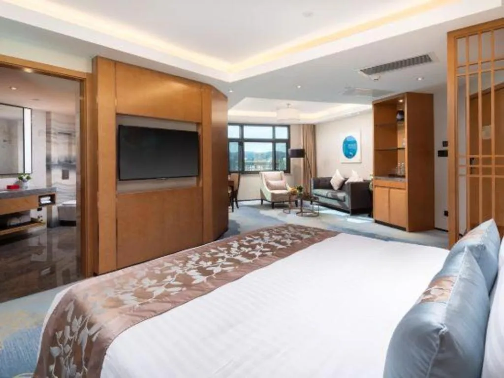 Bed in Horizon Hotel