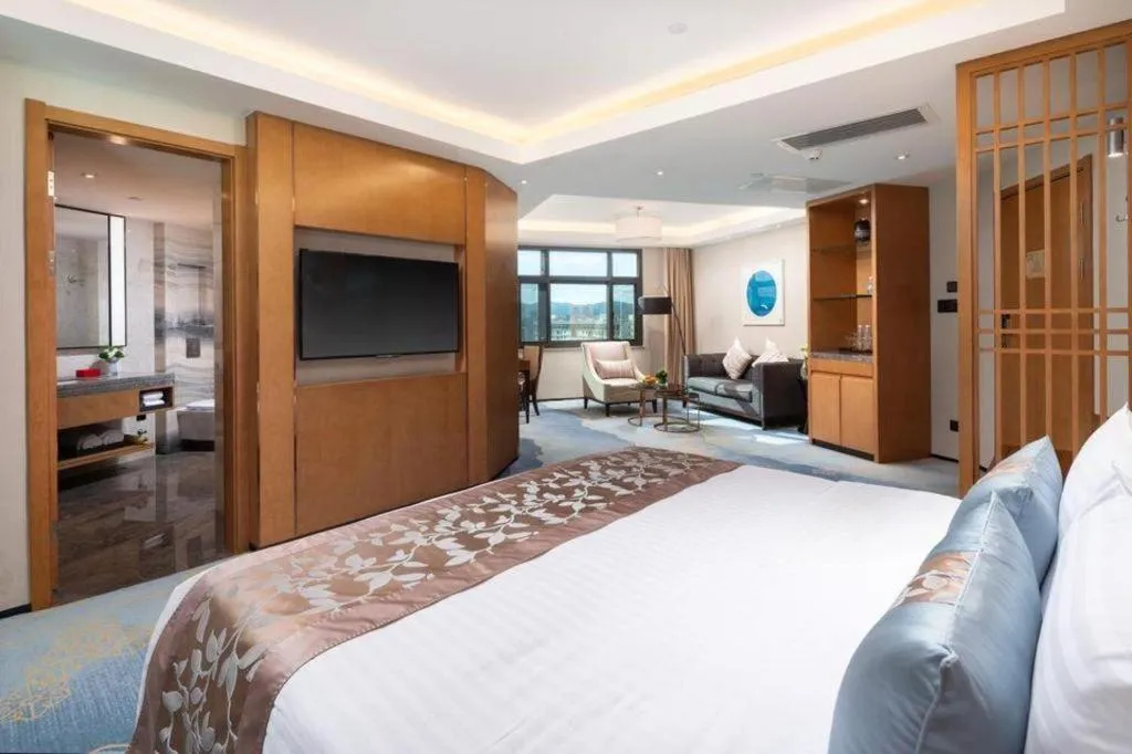 Bed in Horizon Hotel