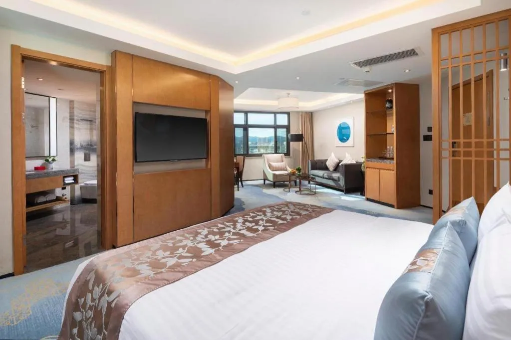 Bed in Horizon Hotel