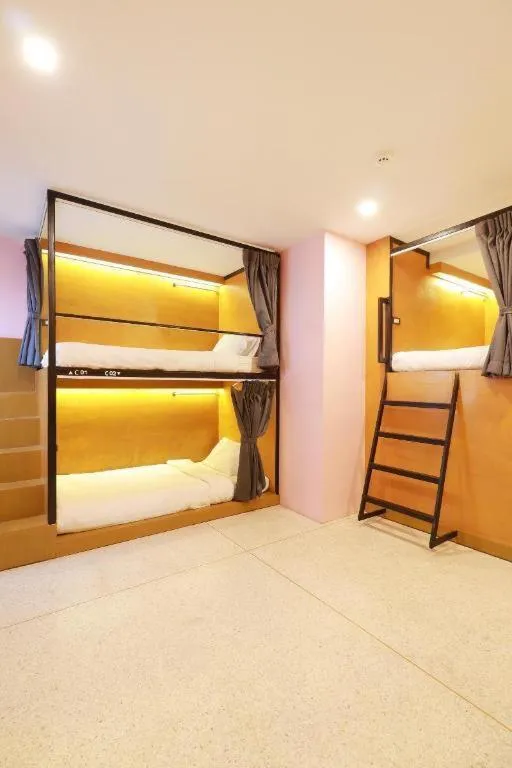 Bed in Le Light House & Hostel