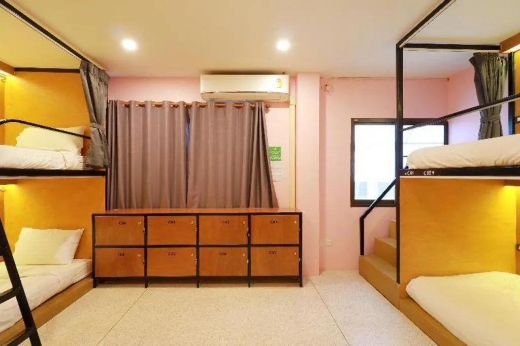 Bed in Le Light House & Hostel