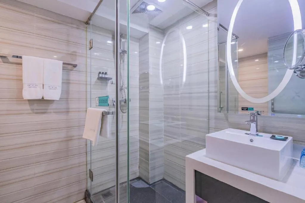 Xana Hotelle Beijing Qianmen Footbridge Metro Station