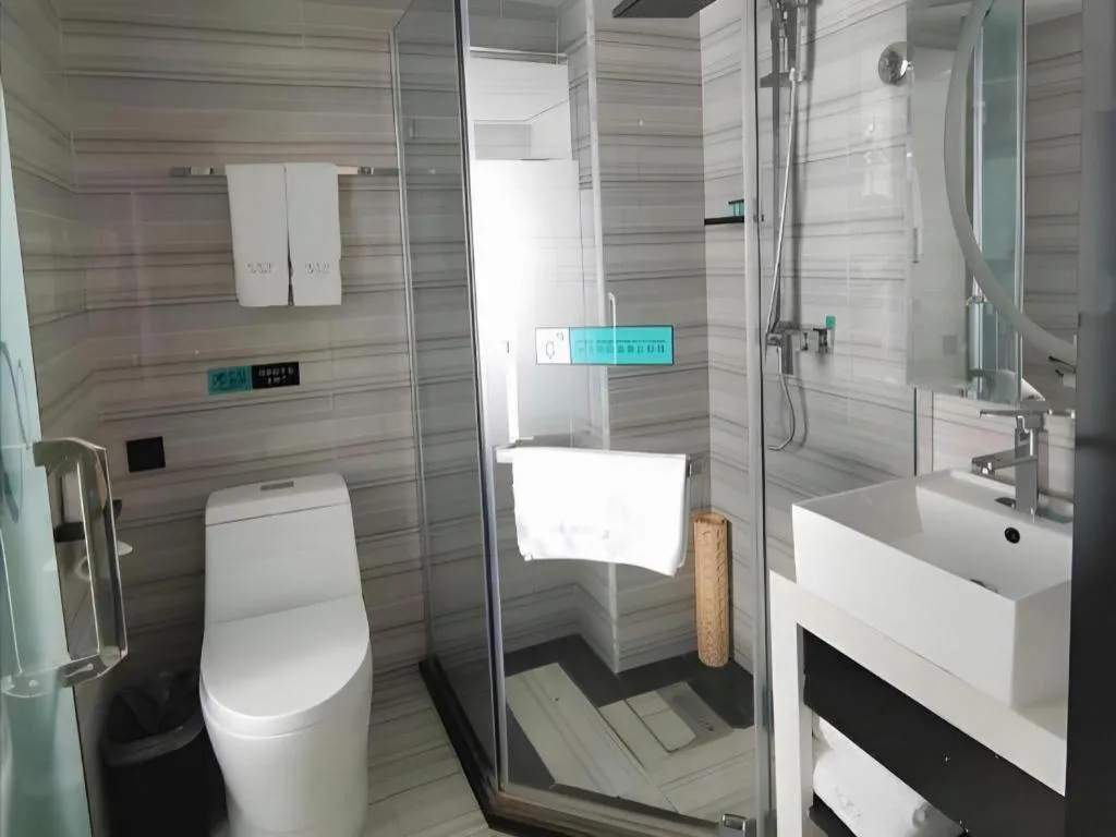 Xana Hotelle Beijing Qianmen Footbridge Metro Station