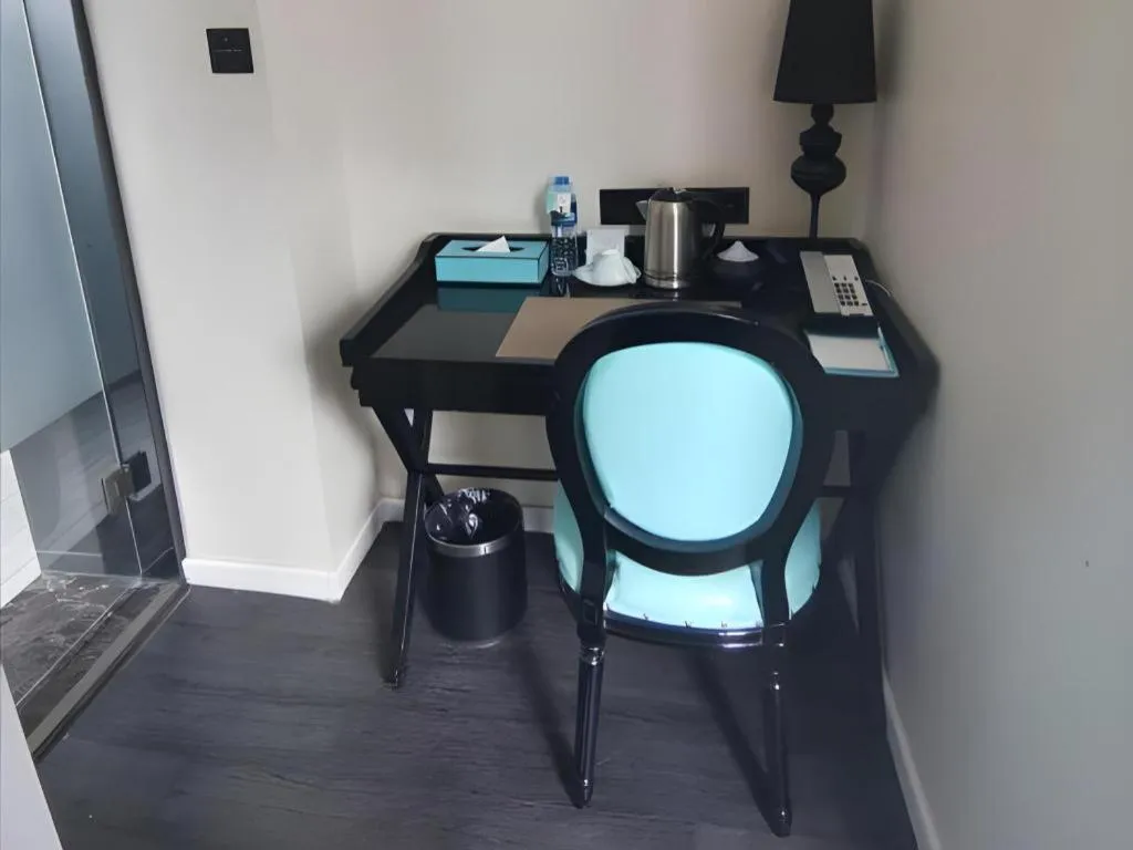 Xana Hotelle Beijing Qianmen Footbridge Metro Station