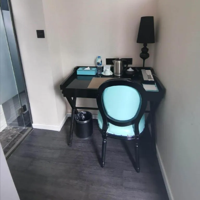 Xana Hotelle Beijing Qianmen Footbridge Metro Station