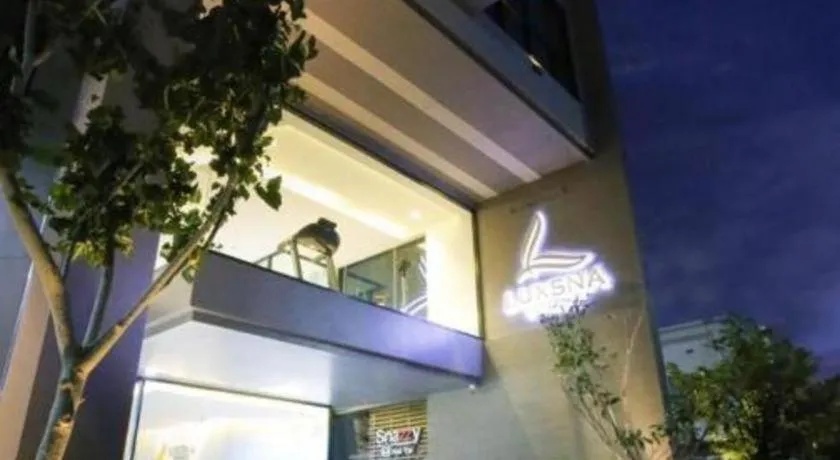 Luxsna Residence