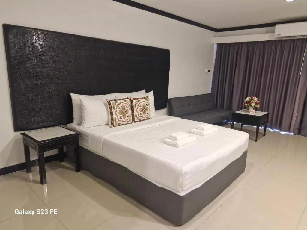 Bed in Town In Town Gardent Resort