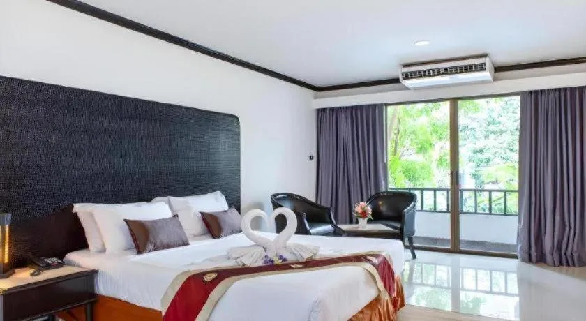 Bed in Town In Town Gardent Resort