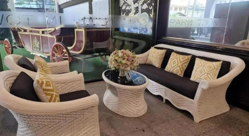 Town In Town Gardent Resort