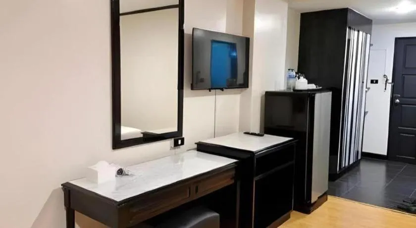 Town In Town Gardent Resort