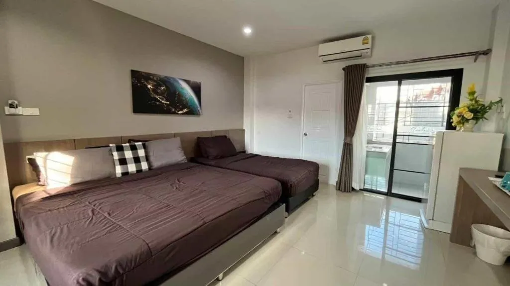 Bed in Tanban Mansion