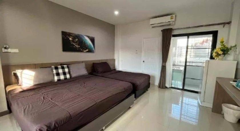 Bed in Tanban Mansion