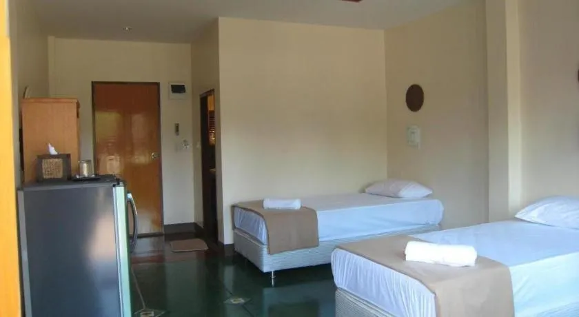 Bed in Baansuan Amphawan Resort