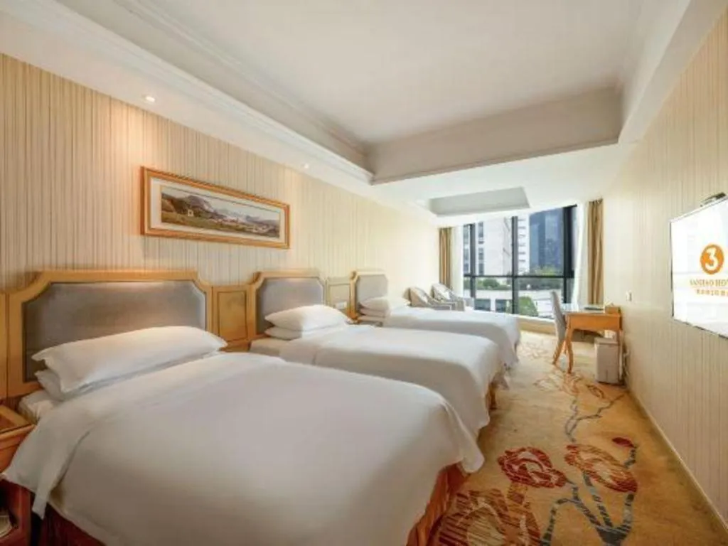 Bed in Vienna 3 Best Xiaoshan Qianjiang Century City