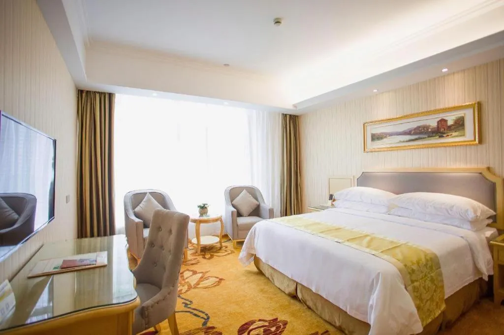 Bed in Vienna 3 Best Xiaoshan Qianjiang Century City