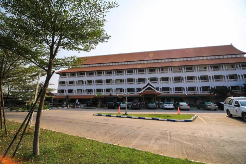 AmornSukhothai Hotel